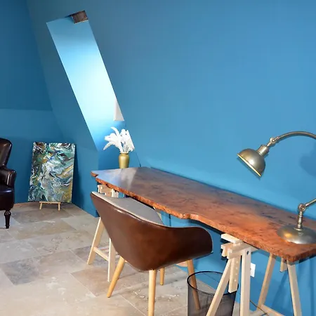 Bed & Breakfast Le Logis De L'abbaye De Savin Saint-Savin (Vienne)