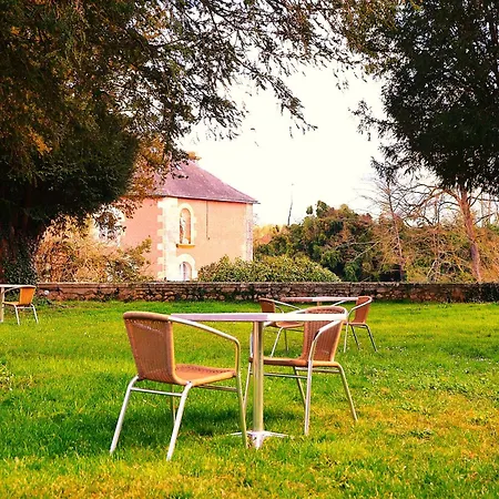 Le Logis De L'abbaye De Savin * Saint-Savin (Vienne)