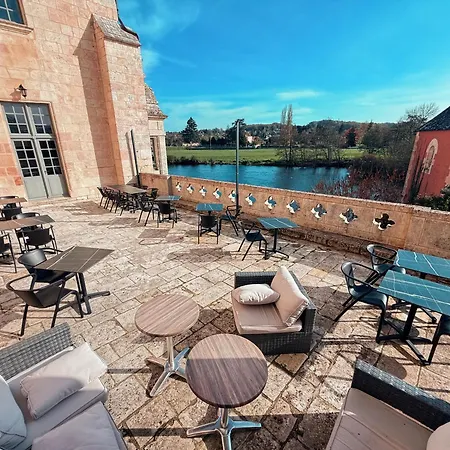 Le Logis De L'abbaye De Savin Couette-café