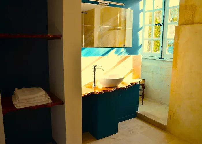 Couette-café Le Logis De L'abbaye De Savin