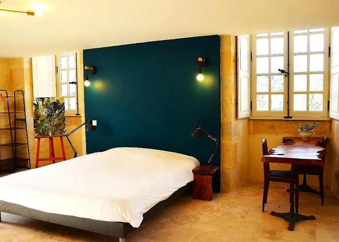 Le Logis De L'abbaye De Savin Couette-café Saint-Savin (Vienne)