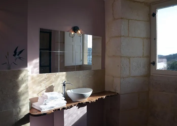 Le Logis De L'abbaye De Savin Couette-café Saint-Savin (Vienne)