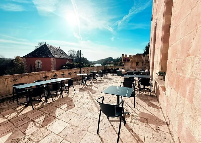 Le Logis De L'abbaye De Savin Couette-café